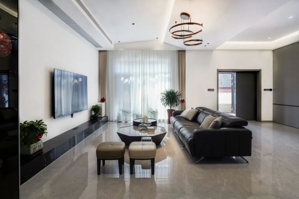 180平米现代轻奢大平层设计案例