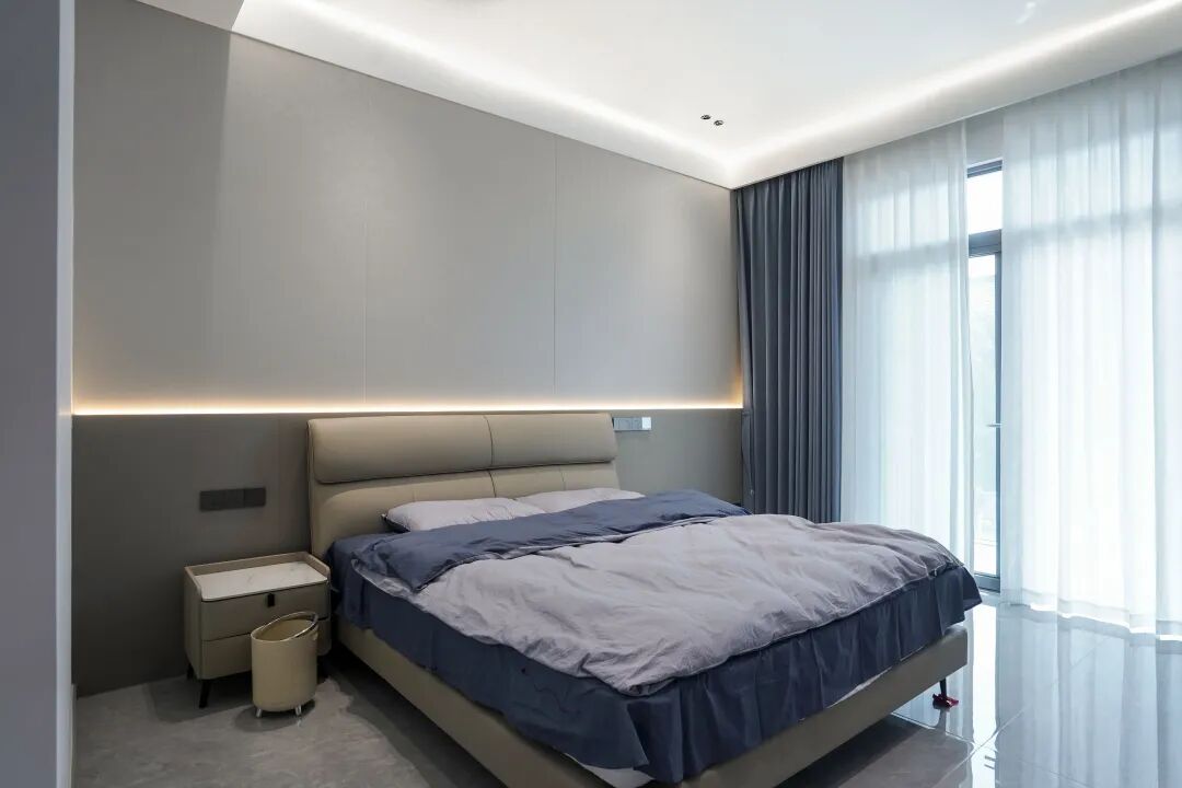 180平米现代轻奢大平层设计案例